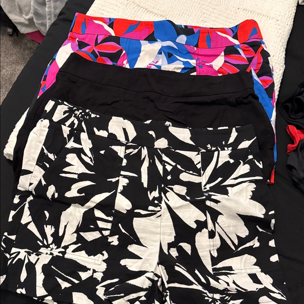 3 pack elastic waist Nine West Shorts